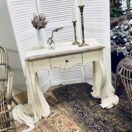 Signing Table White Rustic